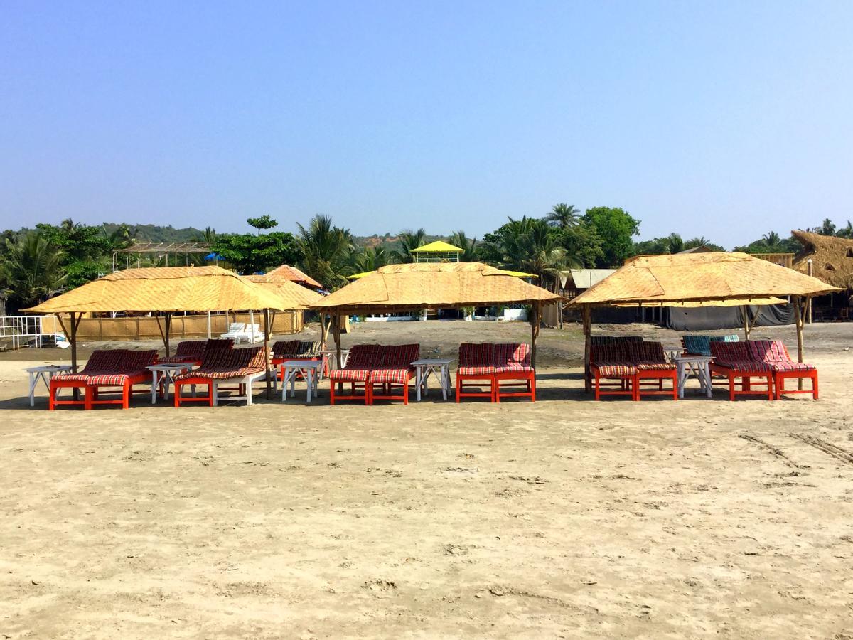 Morjim Queen Beach Resort מראה חיצוני תמונה