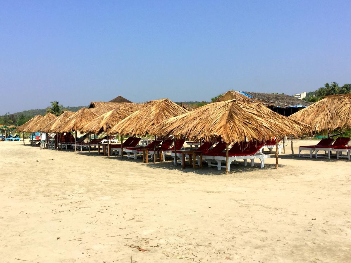 Morjim Queen Beach Resort מראה חיצוני תמונה