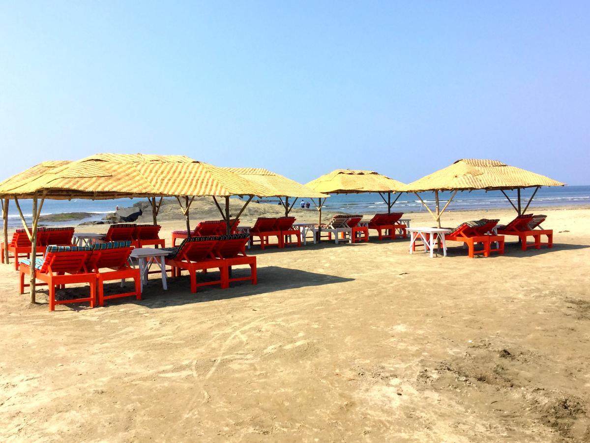Morjim Queen Beach Resort מראה חיצוני תמונה
