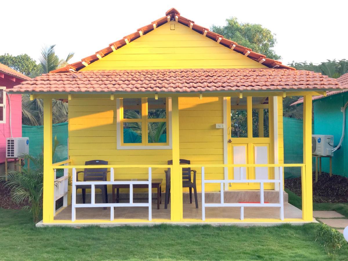 Morjim Queen Beach Resort מראה חיצוני תמונה