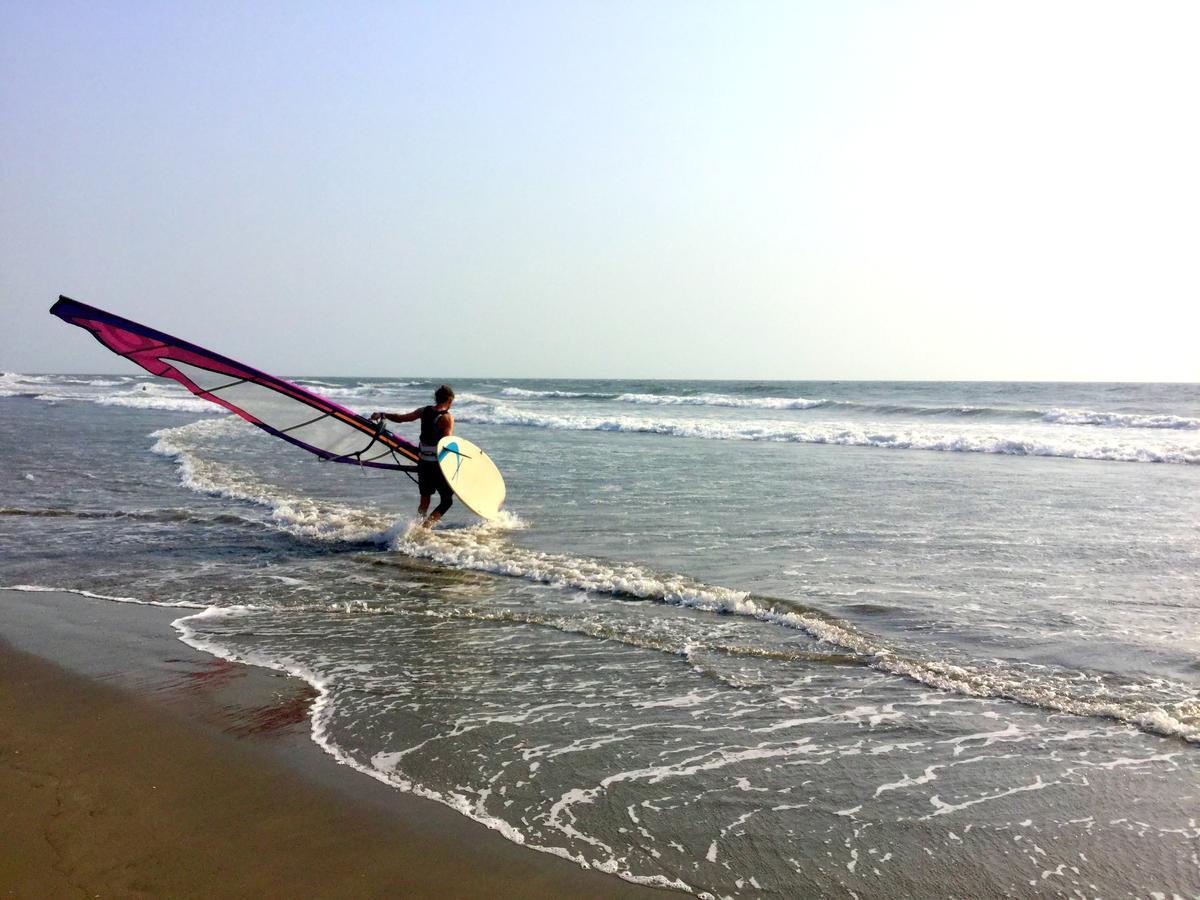 Morjim Queen Beach Resort מראה חיצוני תמונה