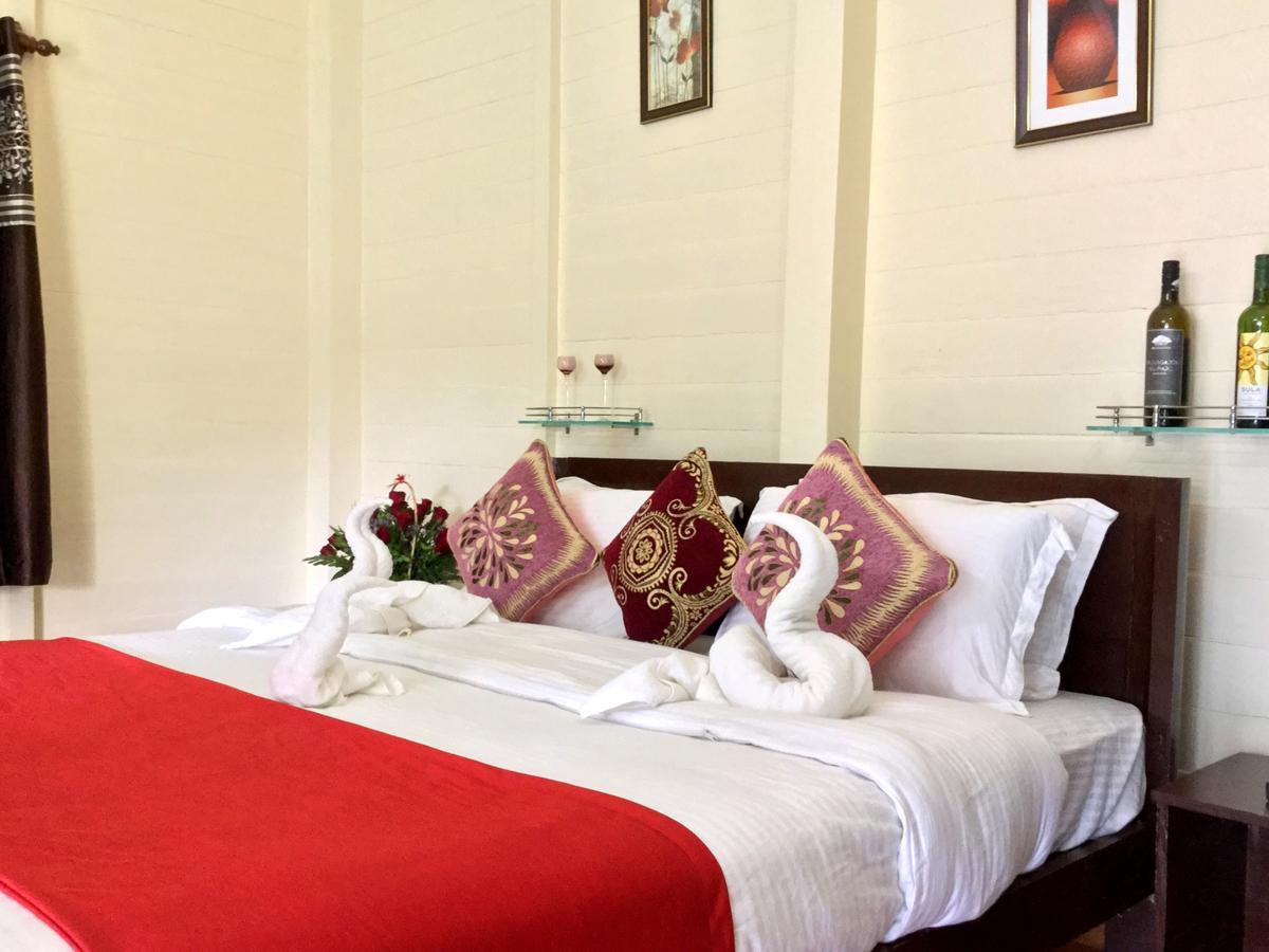 Morjim Queen Beach Resort מראה חיצוני תמונה
