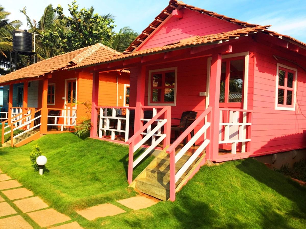 Morjim Queen Beach Resort מראה חיצוני תמונה